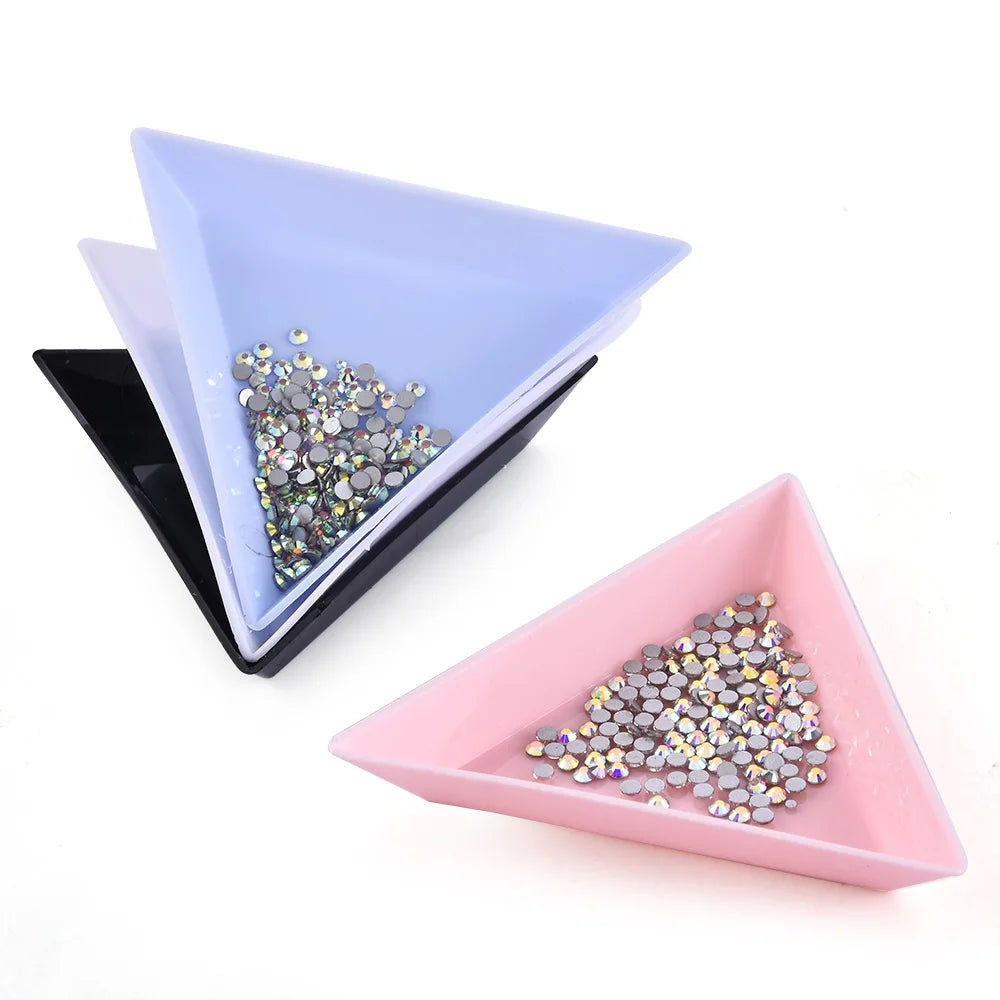Triangle Plastic Rhinestone Nail Storage Box Plate Tray