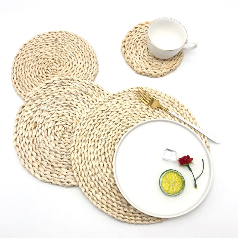 Alfombrilla tejida de piel de maíz natural para mesa de comedor