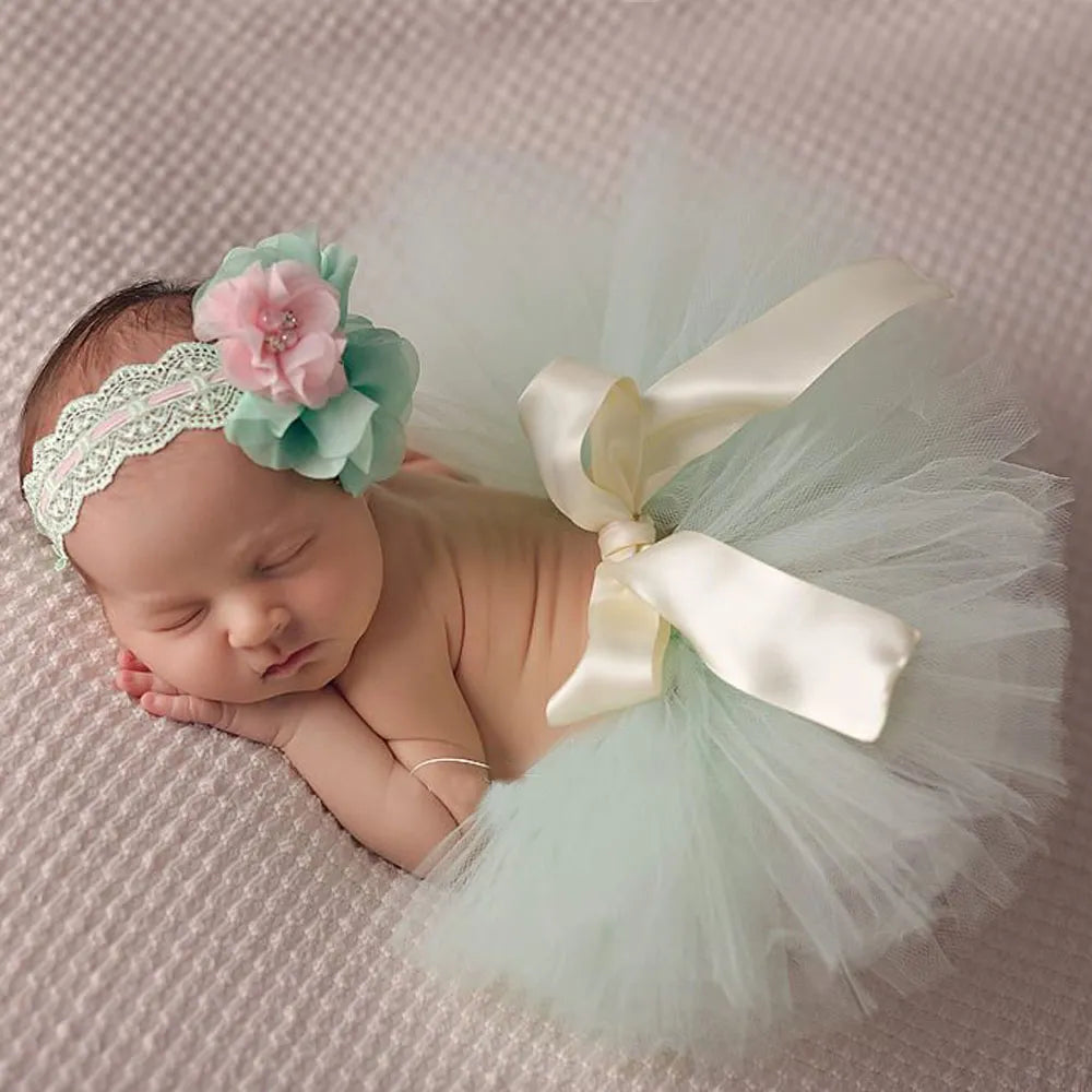 Wunderschöner Baby-Tutu-Rock mit Blumen-Stirnband
