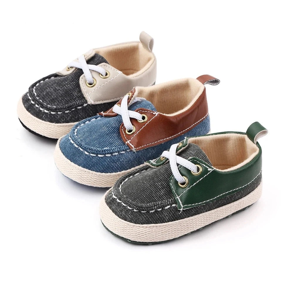 Anti-Rutsch-Schuhe aus Baumwolle mit weicher Sohle für Neugeborene
