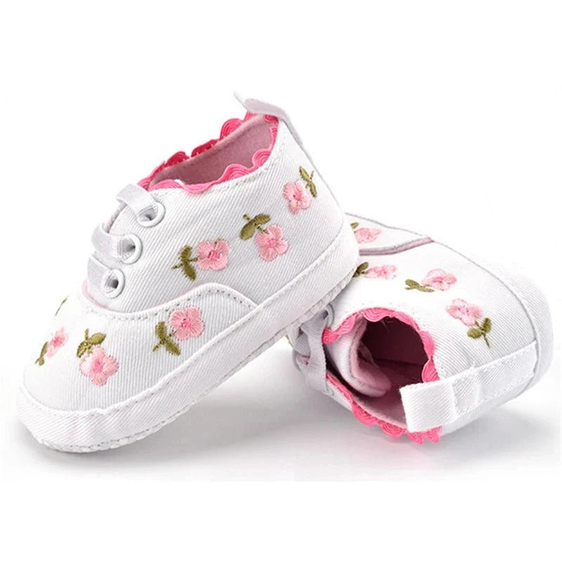 Rutschfeste Babyschuhe mit weicher Sohle