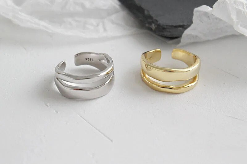 Pareja De Anillos Geométricos Simples Hechos A Mano