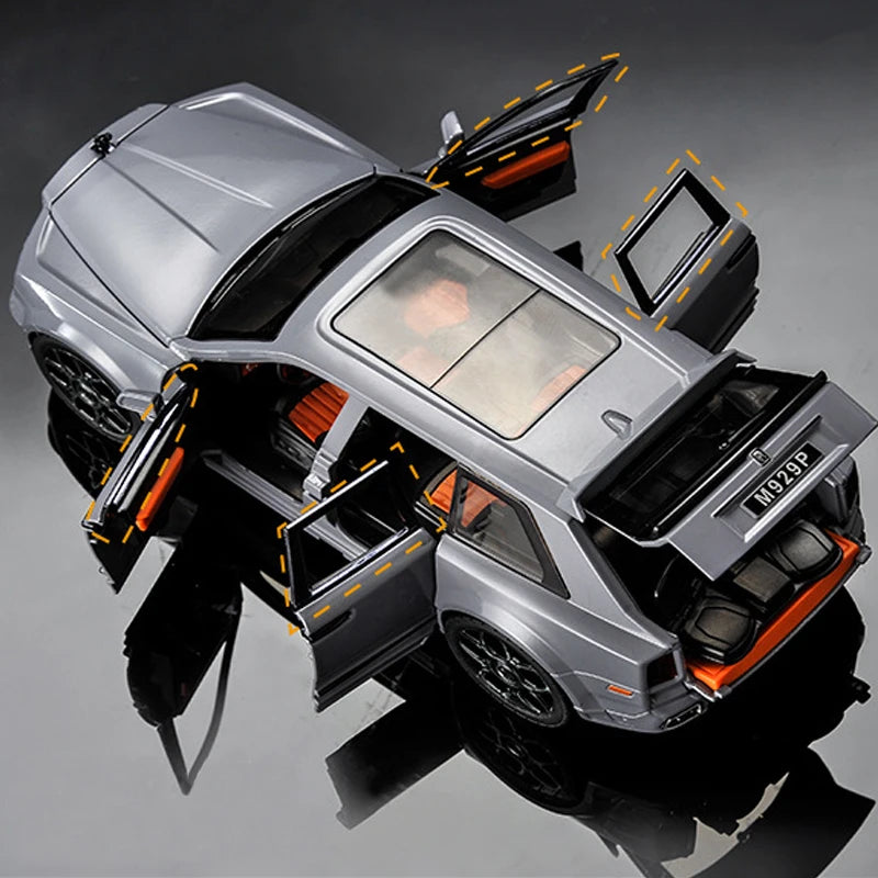 Rolls Royce Cullinan SUV-Auto