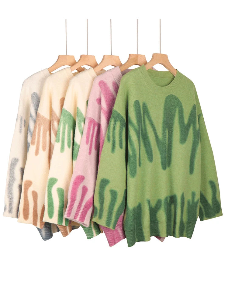 Gestrickter Pullover mit Winterpullover-Print