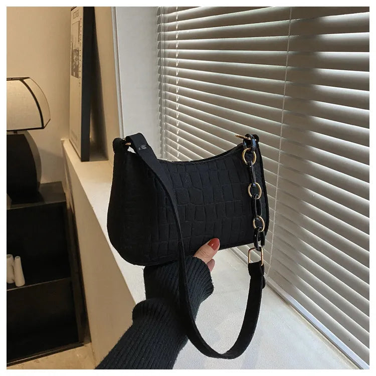 Purses Crescent Saddle Bag