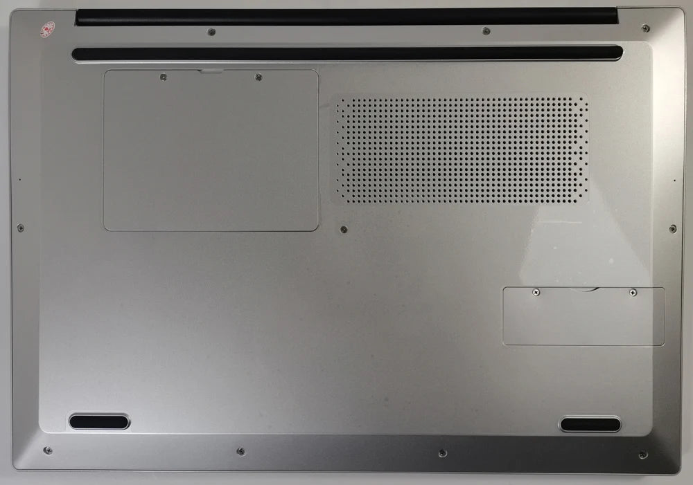 Intel N5105 16 GB RAM + 1 TB M.2-Laptops