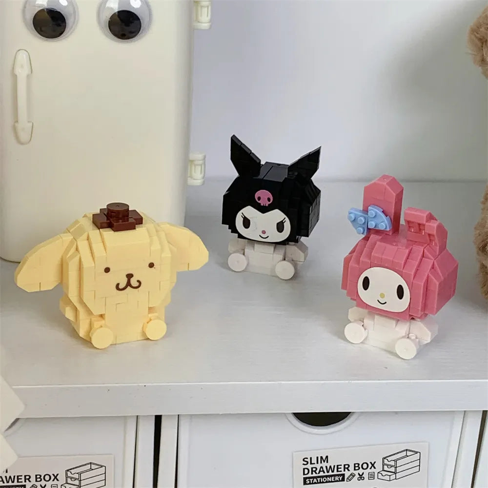 Zusammengebautes Hello Kitty-Bauspielzeug