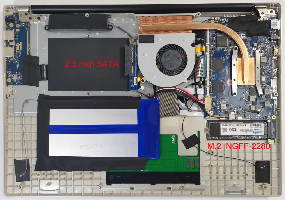 Intel N5105 16 GB RAM + 1 TB M.2-Laptops