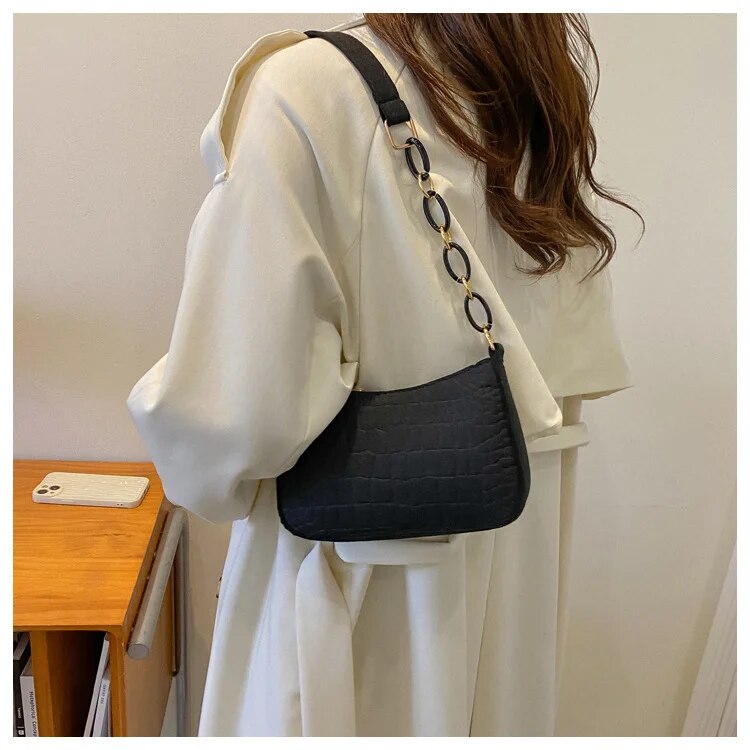 Purses Crescent Saddle Bag