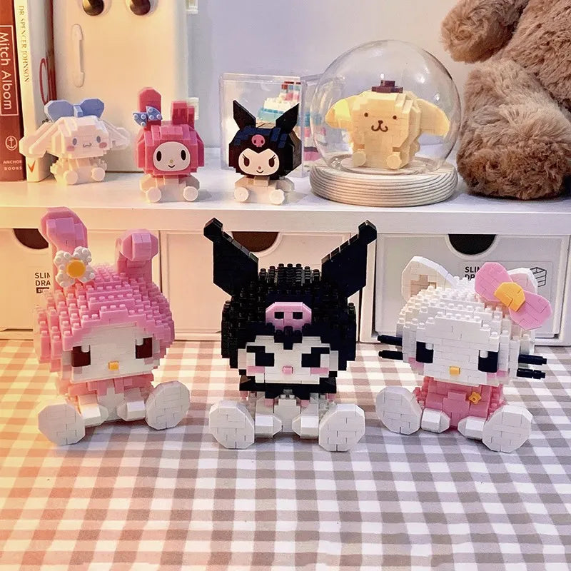 Zusammengebautes Hello Kitty-Bauspielzeug