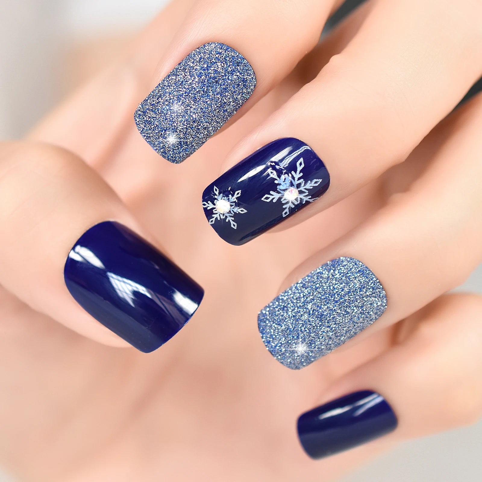 24 piezas uñas postizas cortas con purpurina y cobertura completa