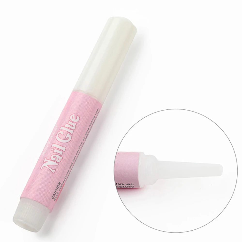 50 puntas de uñas postizas con pegamento para uñas.